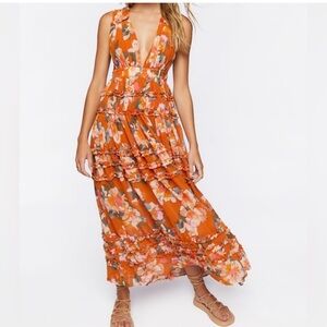 Floral deep V tiered maxi dress size small brand new